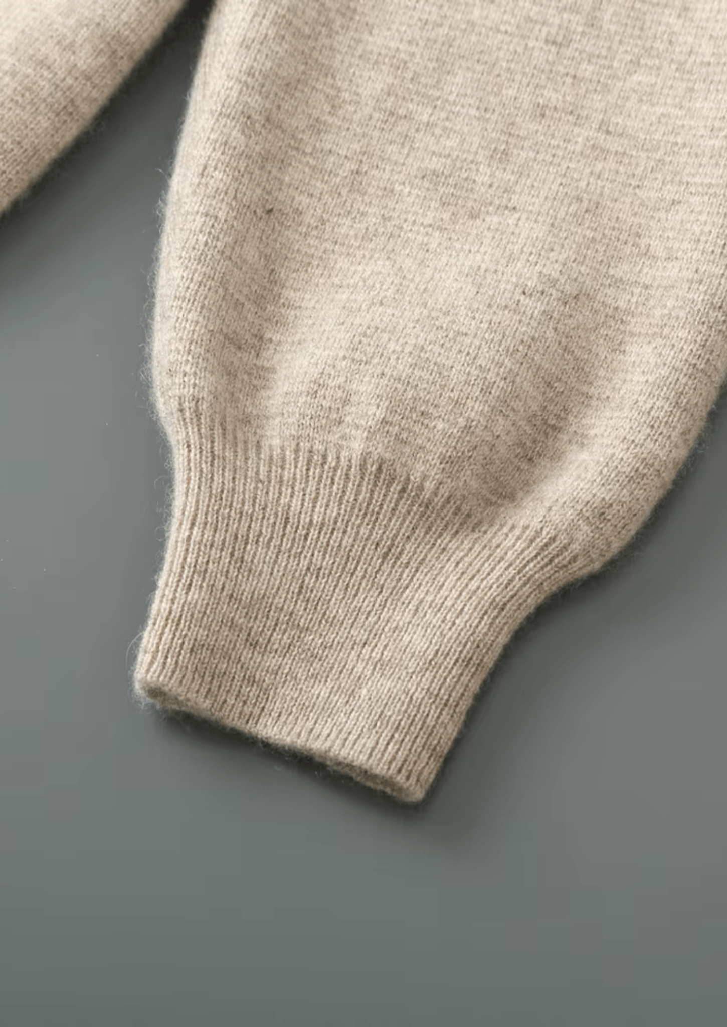 PURE EXTRA - FINE MERINO WOOL ZIPPER HOODIE - Derada