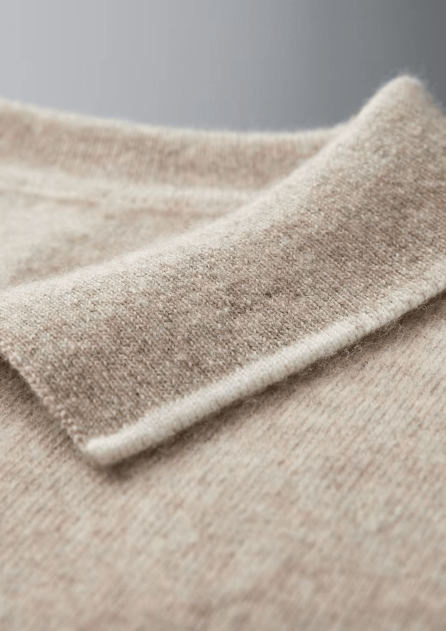 PREMIUM CASHMERE TWO TONE BUTTON POLO - Derada