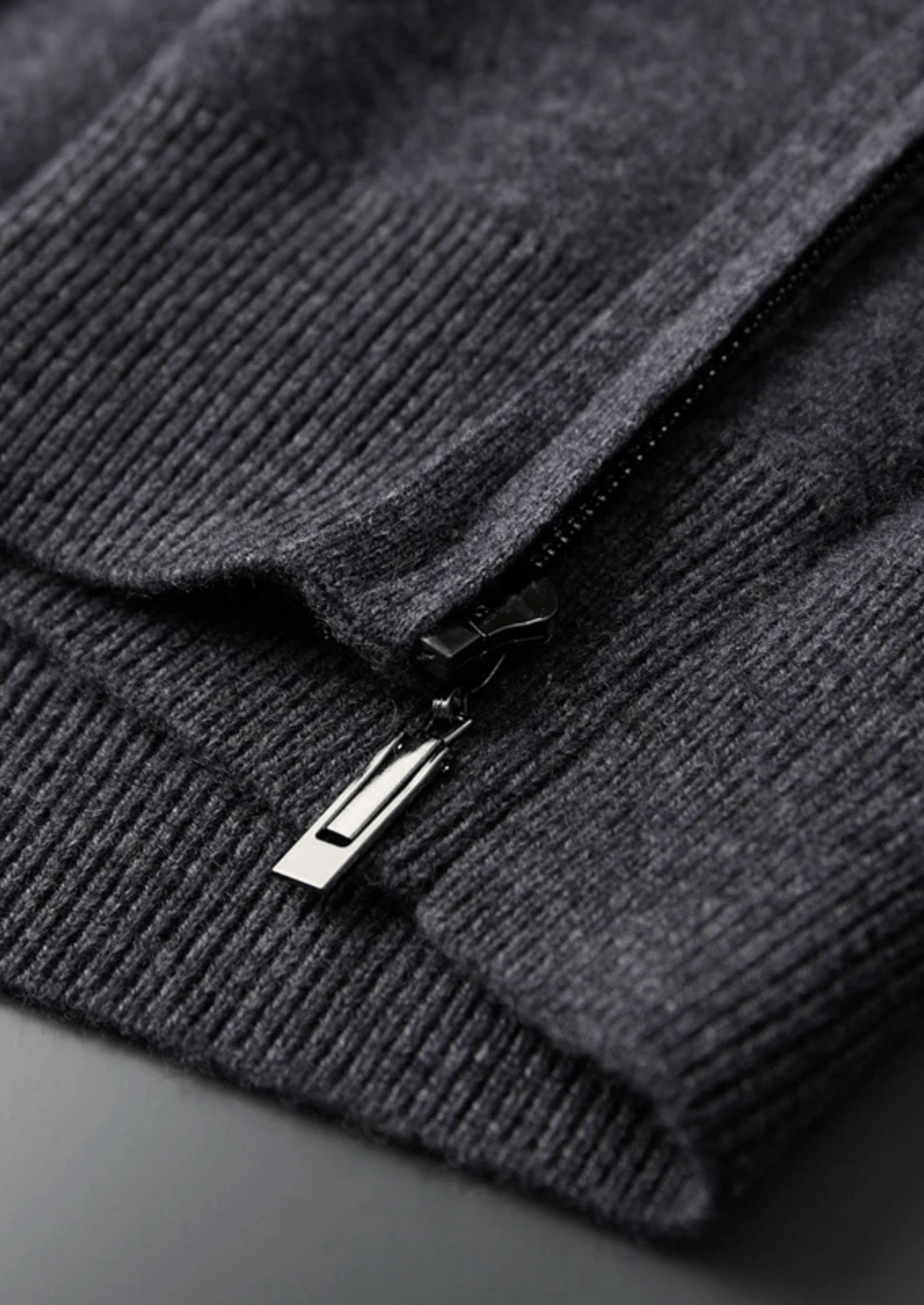 PREMIUM CASHMERE ZIPPER HOODIE - Derada