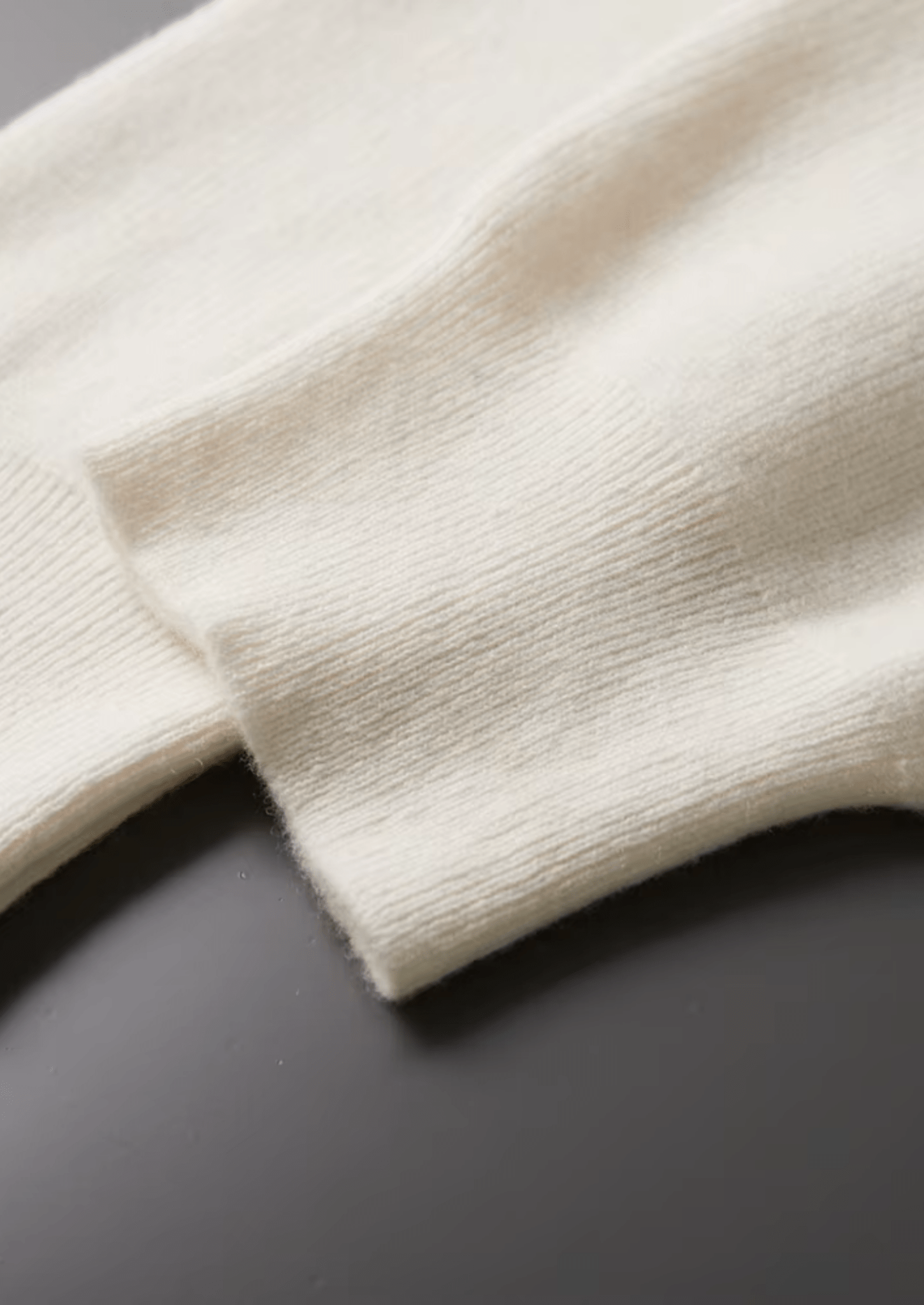 PURE EXTRA - FINE MERINO WOOL ALESSIO SET - Derada