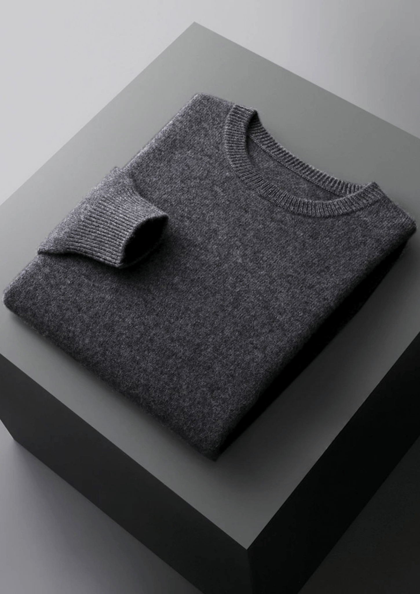 PURE EXTRA - FINE MERINO WOOL CLASSIC CREWNECK - Derada